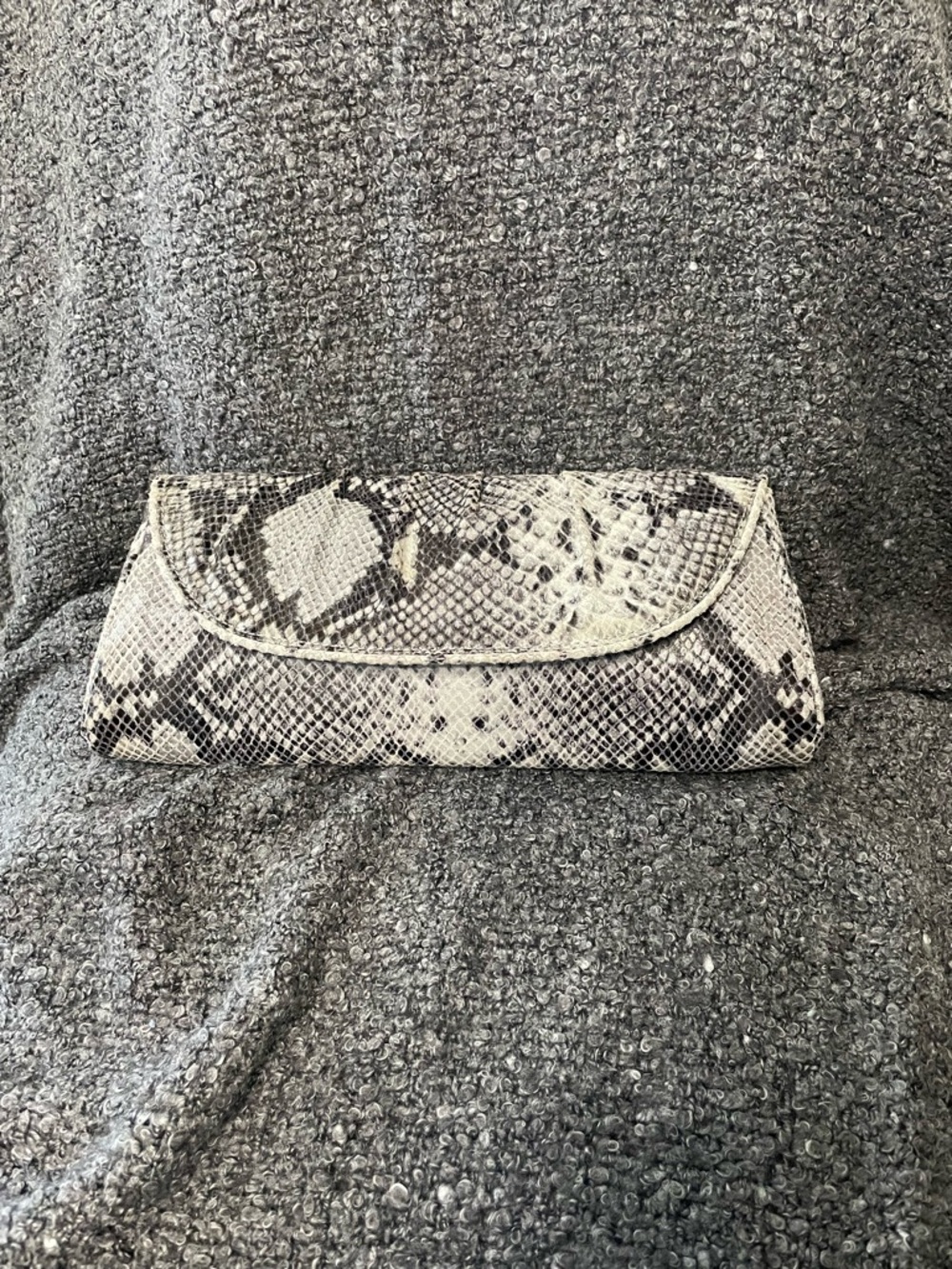 Banana Republic GUC Leather Embossed Snake-Print Clutch Bag Black & Grey